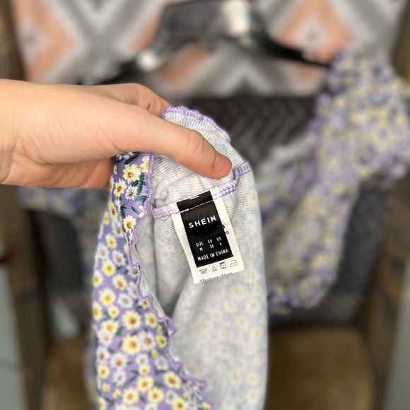 SHEIN Dress - Picture 5 of 5